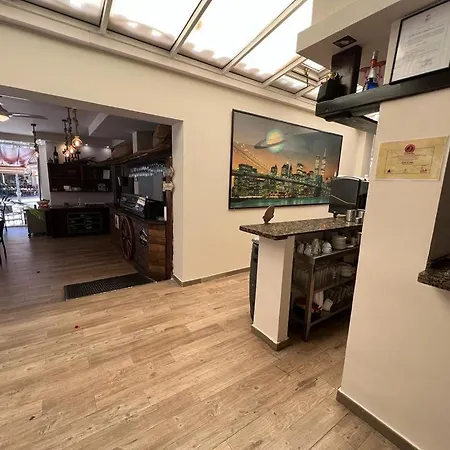 Отель El Pozo 3*