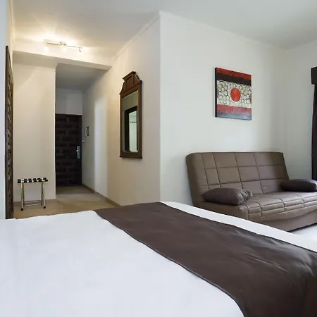 El Pozo Hotel 3*